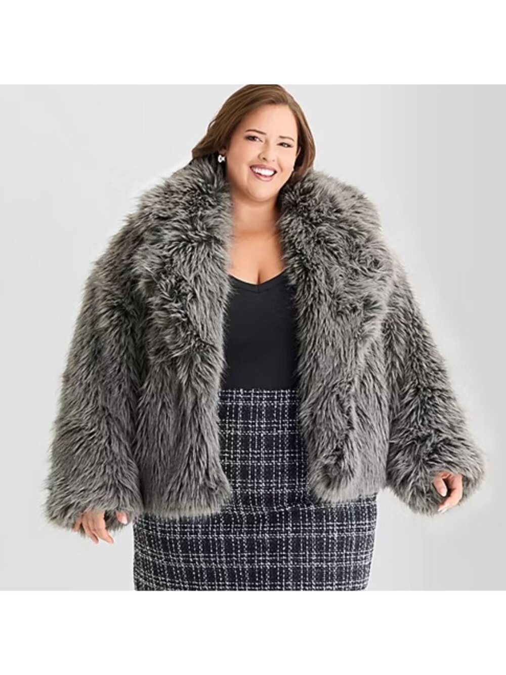 NWT Ashley Graham Womens Plus Shaggy Gray Faux Fur Midweight Cropped Coat 5X